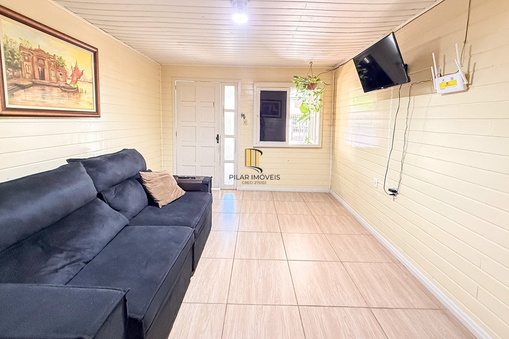 Casa 3 dormitórios no bairro Igara