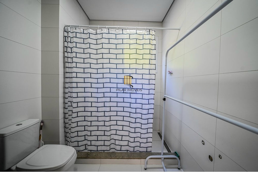 Casa de Condomínio 3 dormitórios no bairro Pedra Redonda