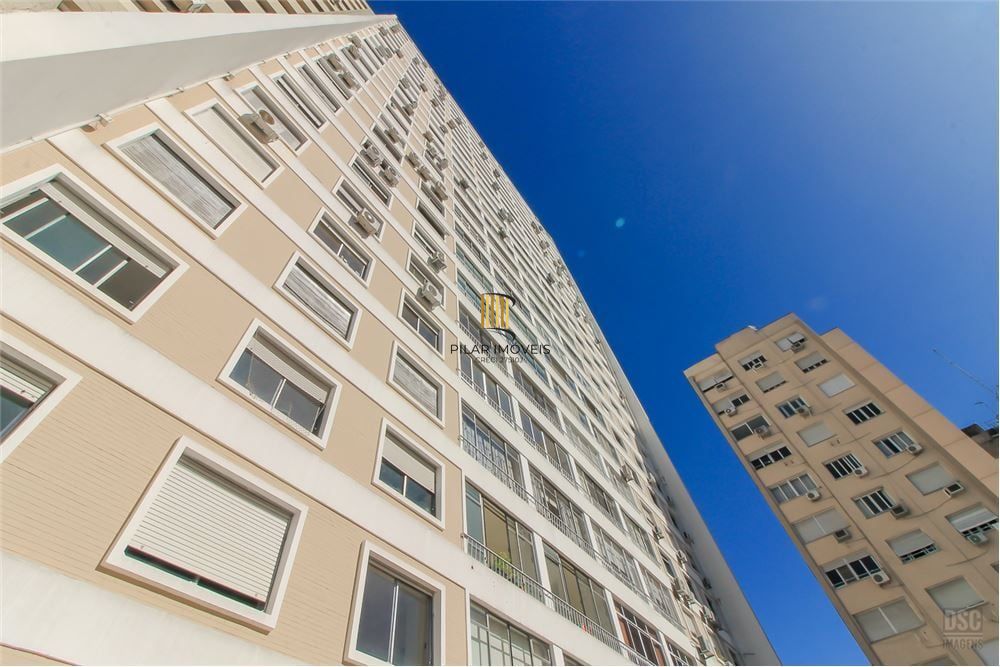 Apartamento 4 dormitórios no bairro Centro Histórico