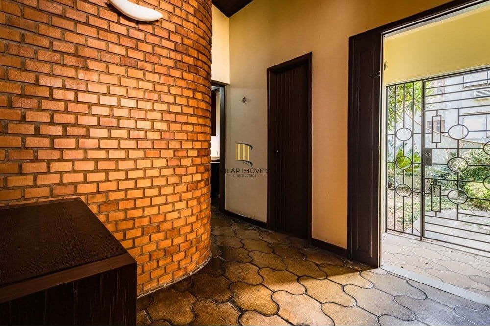 Casa 4 dormitórios no bairro Jardim Lindóia