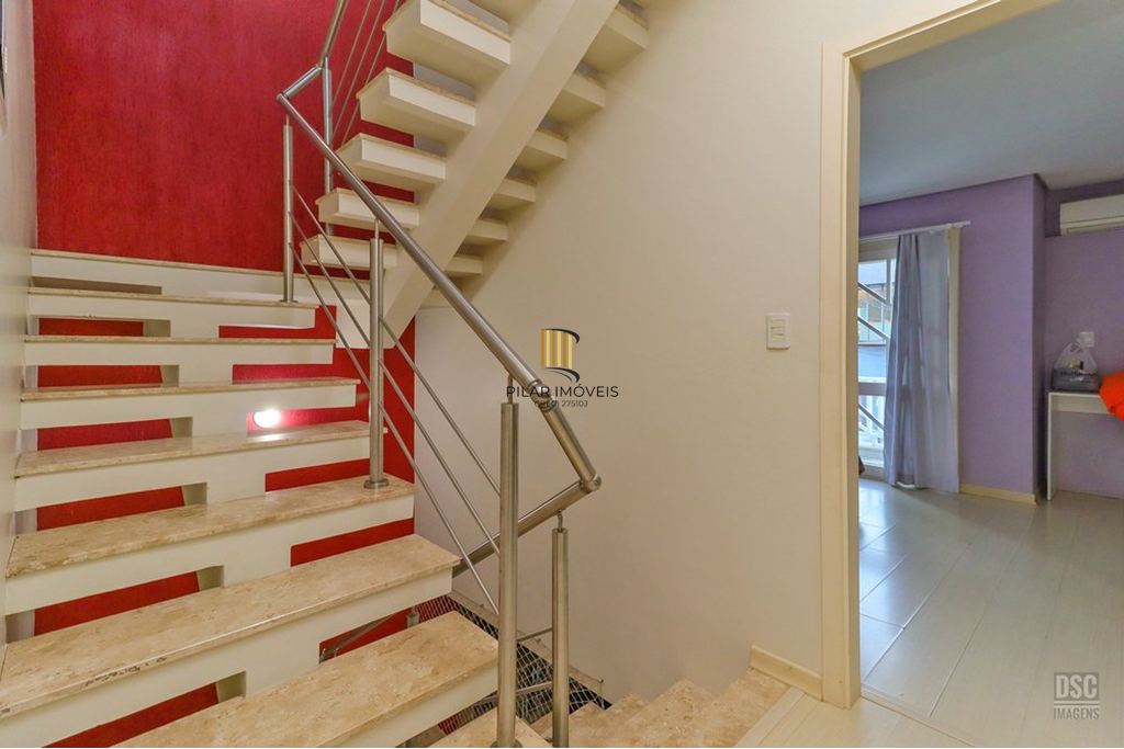 Casa 4 dormitórios no bairro Tristeza