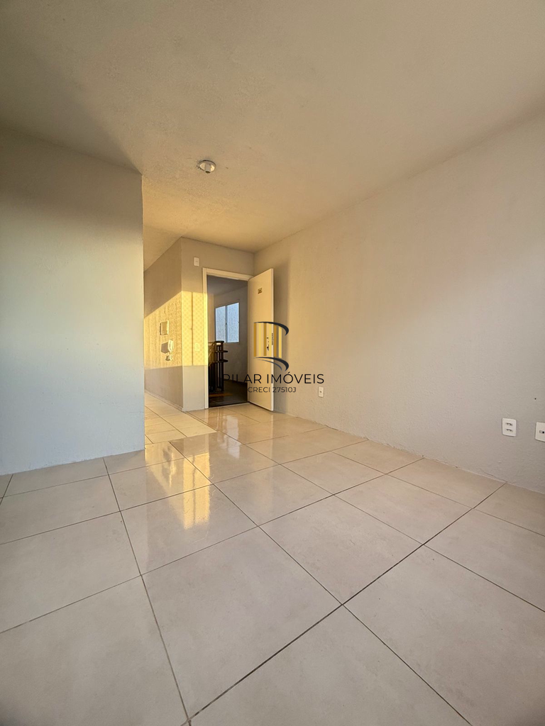 Apartamento 2 dormitórios no bairro Rubem Berta