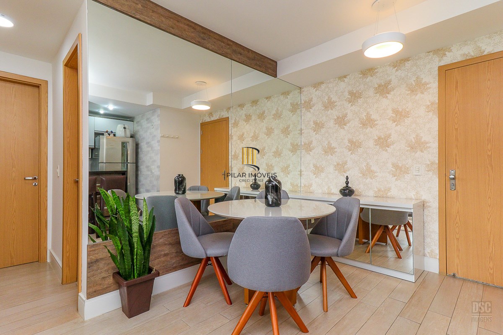 Apartamento 2 dormitórios no bairro Passo da Areia
