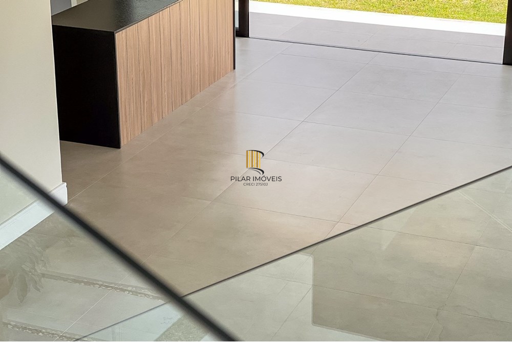 Casa de Condomínio 1 dormitório no bairro Centro