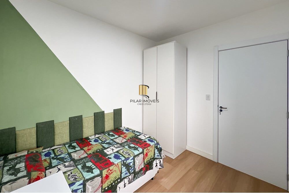 Casa de Condomínio 3 dormitórios no bairro Niterói