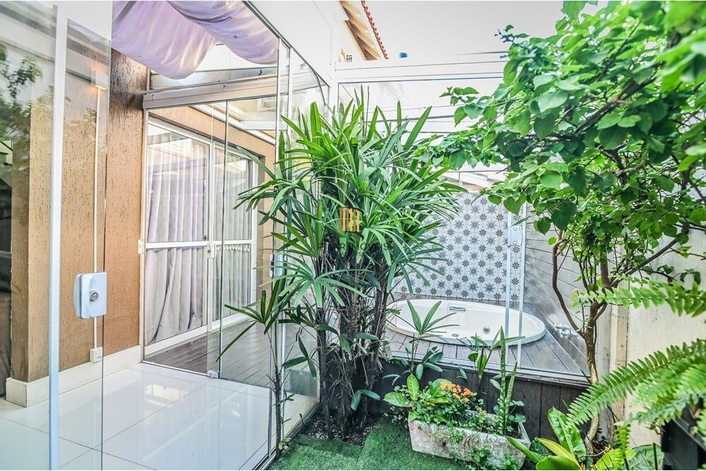 Casa de Condomínio 3 dormitórios no bairro Sarandi