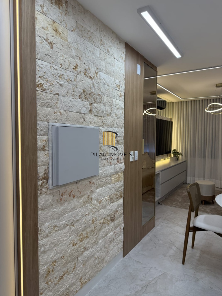 Apartamento 2 dormitórios no bairro Cristal