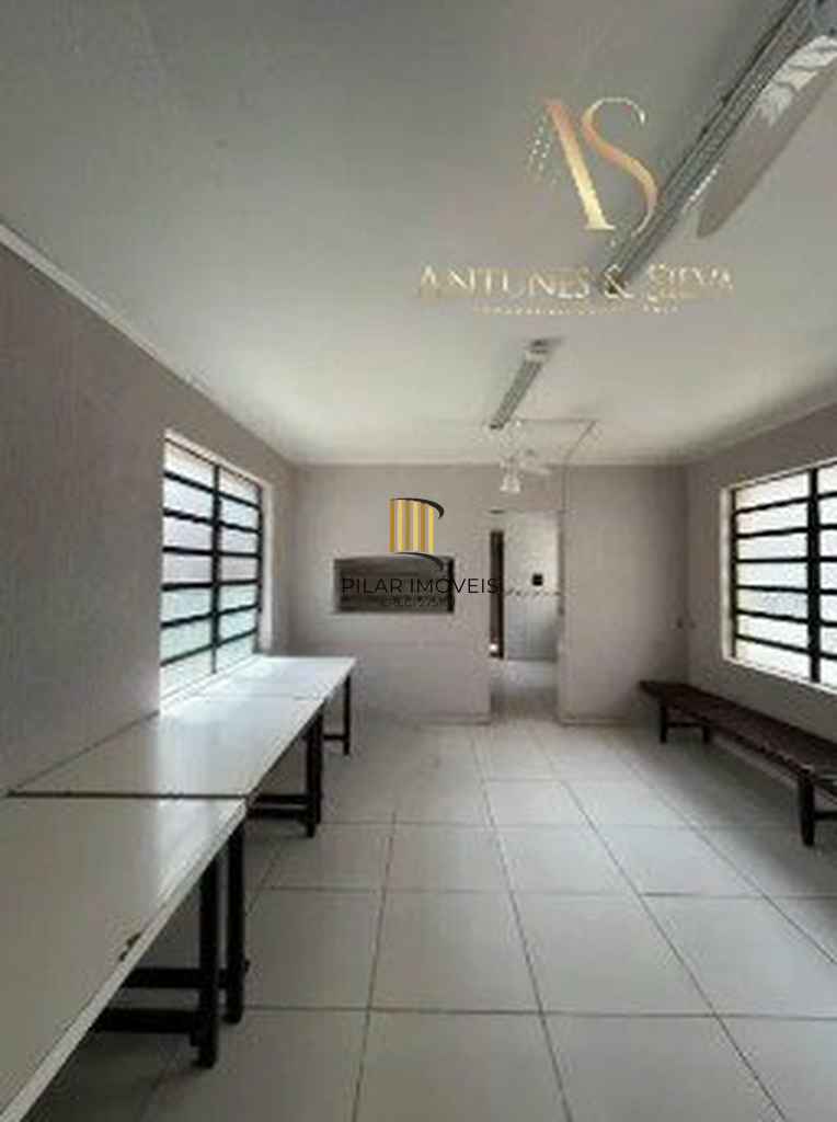 Apartamento 2 dormitórios no bairro Sarandi