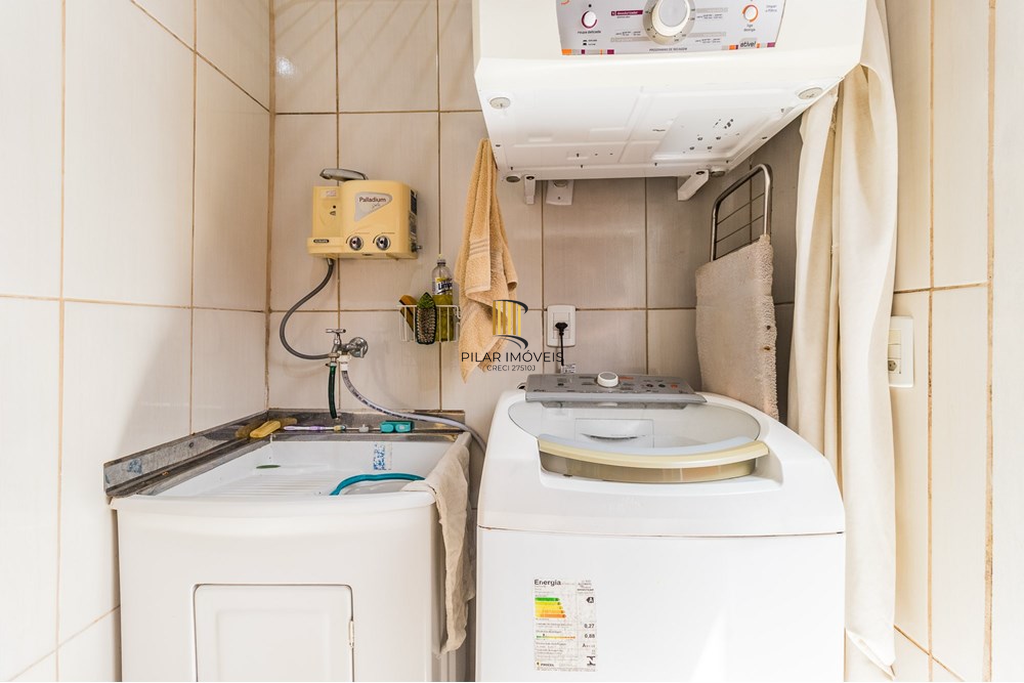 Casa de Condomínio 3 dormitórios no bairro Teresópolis