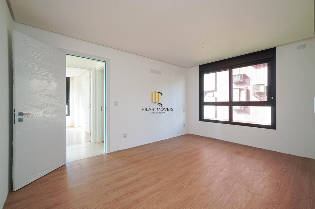 Apartamento 3 dormitórios no bairro Mont Serrat