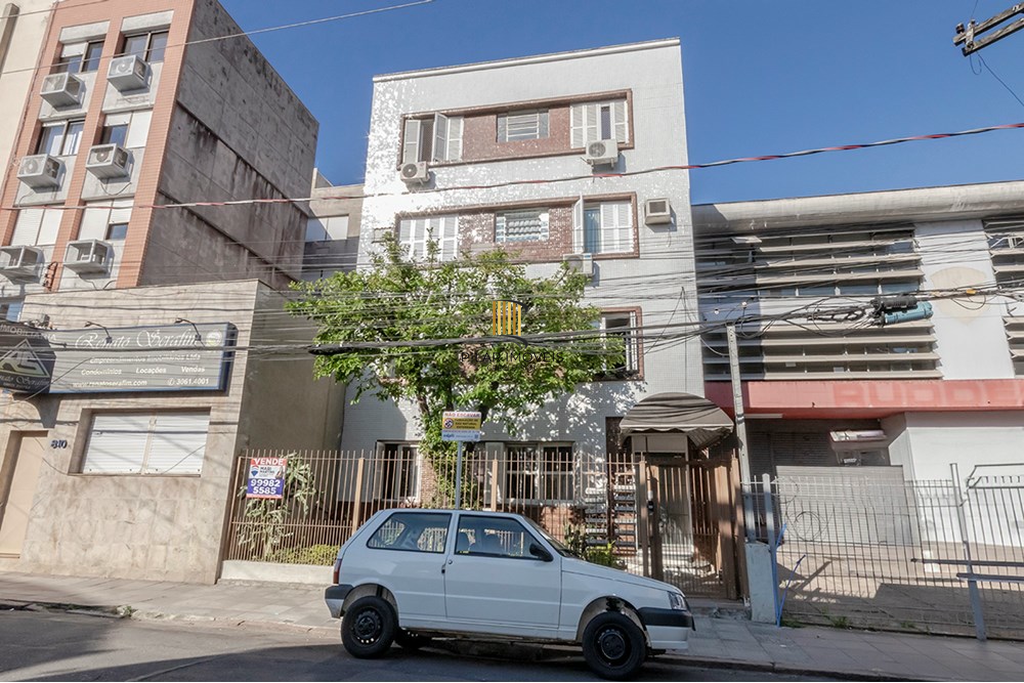 Apartamento 2 dormitórios no bairro Bom Fim