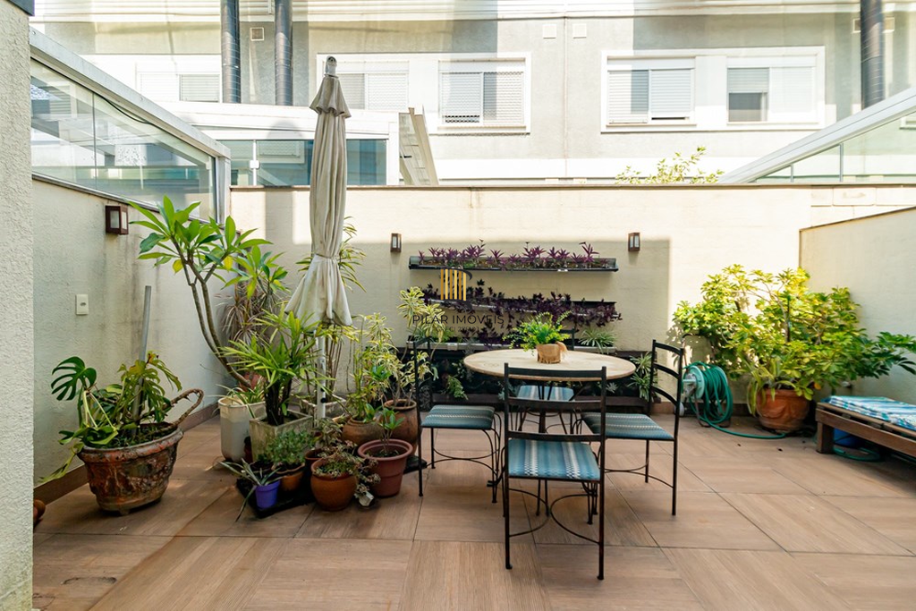 Casa 3 dormitórios no bairro Jardim Carvalho