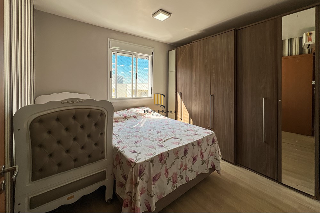 Apartamento 2 dormitórios no bairro Olaria