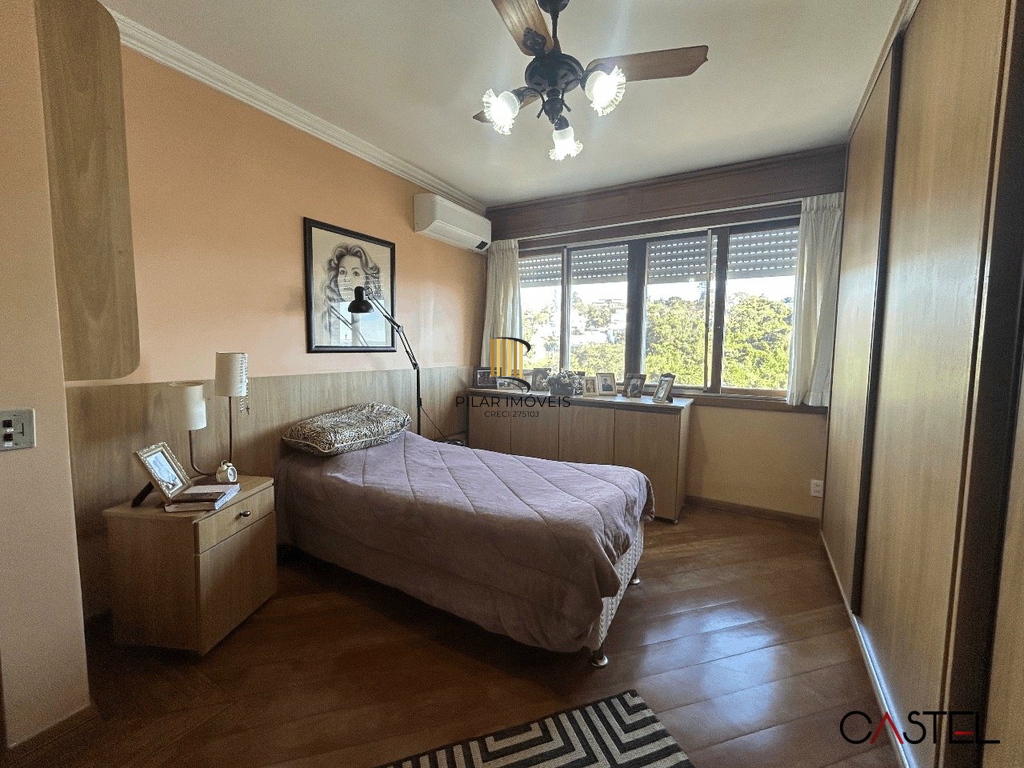 Apartamento 3 dormitórios no bairro Menino Deus