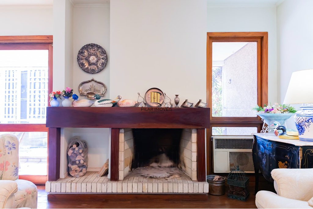 Cobertura 3 dormitórios no bairro Petrópolis