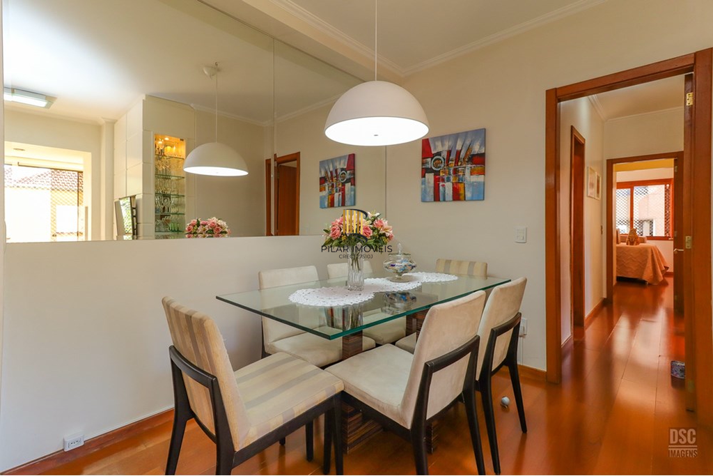 Apartamento 3 dormitórios no bairro Menino Deus