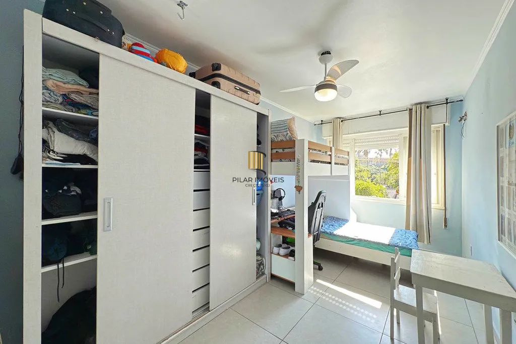 Apartamento 2 dormitórios no bairro Azenha