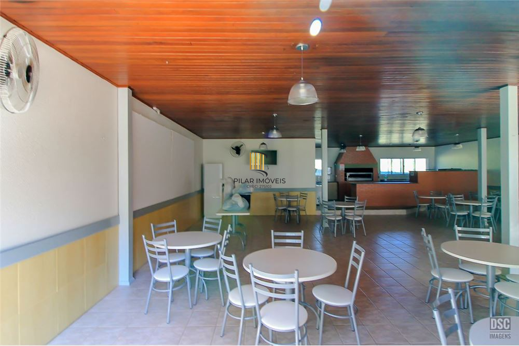 Apartamento 2 dormitórios no bairro Vila Nova
