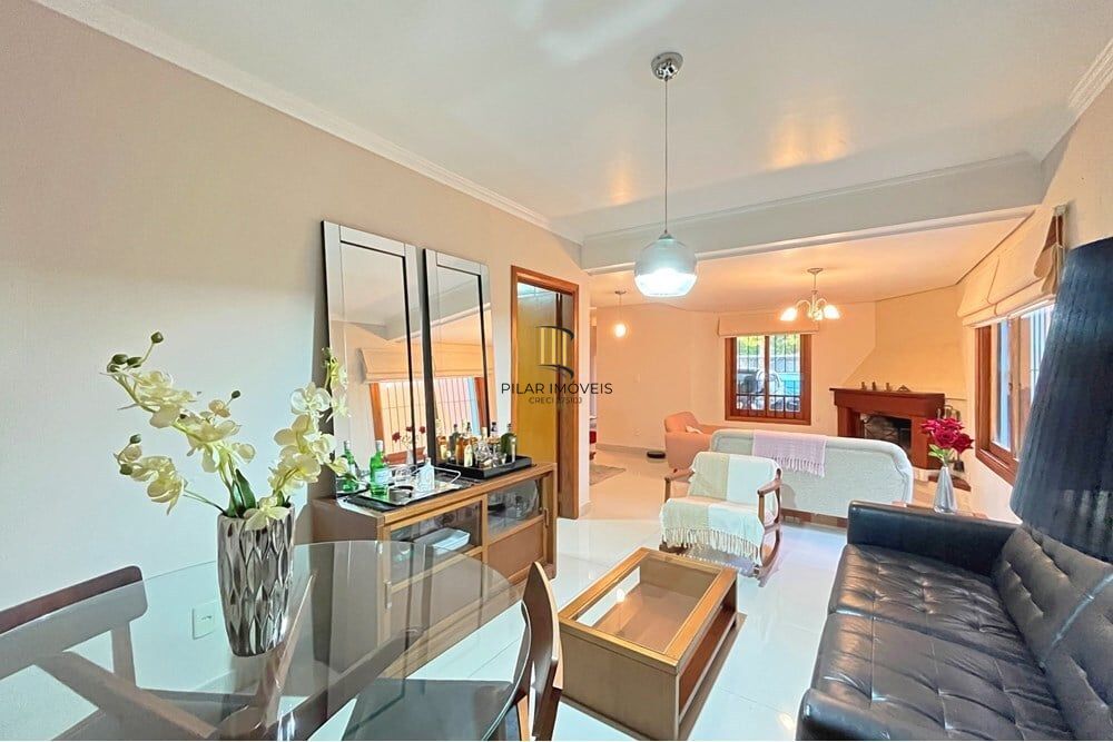 Casa 3 dormitórios no bairro Espírito Santo
