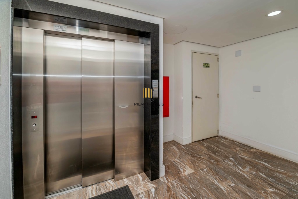 Apartamento 2 dormitórios no bairro Ipanema