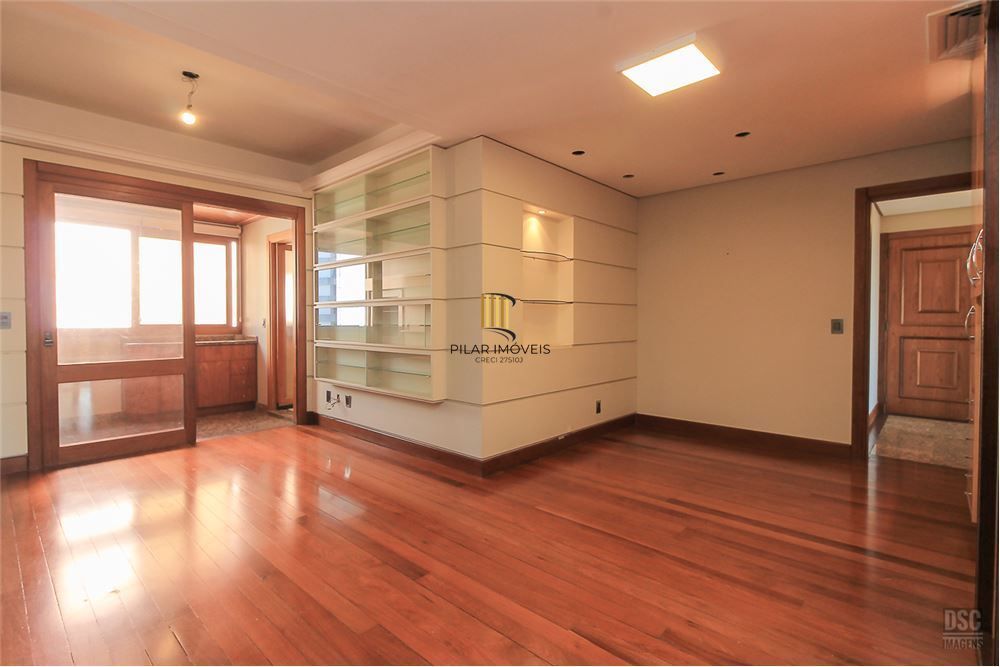 Apartamento 4 dormitórios no bairro Mont Serrat