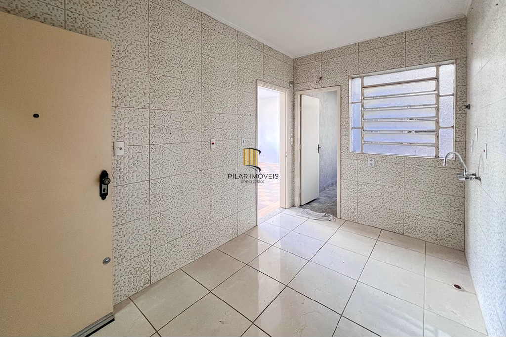 Apartamento 4 dormitórios no bairro Navegantes