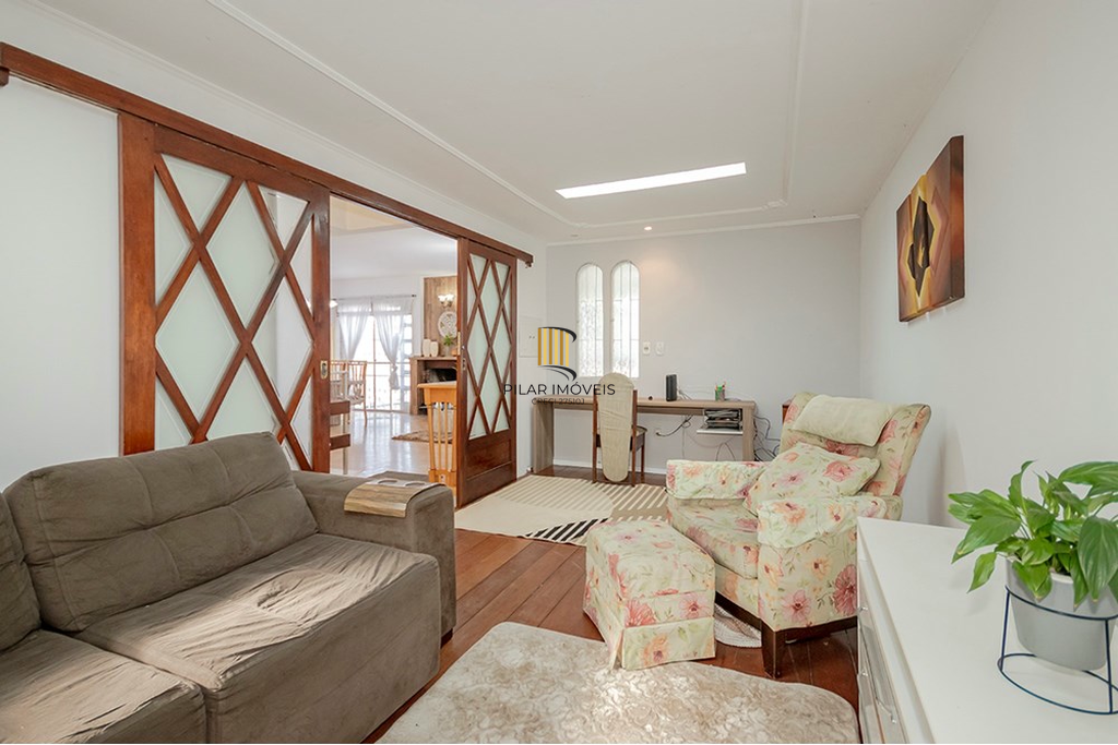 Casa 3 dormitórios no bairro Jardim Itu Sabará