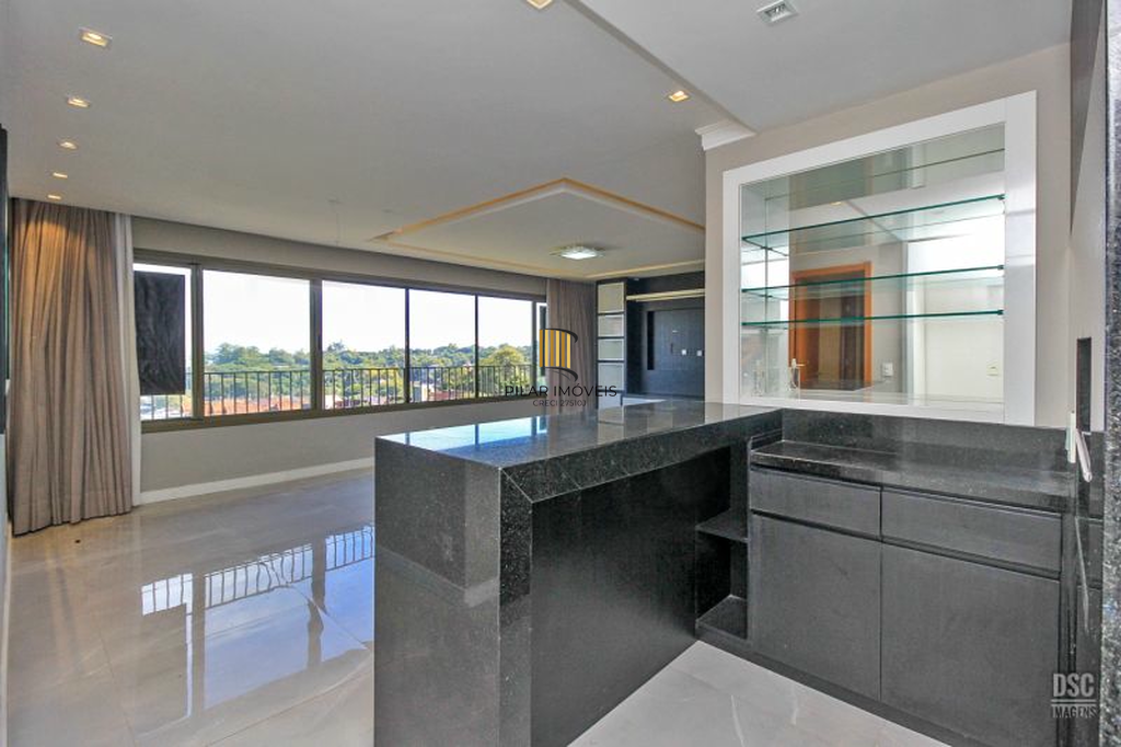 Apartamento 3 dormitórios no bairro Ipanema