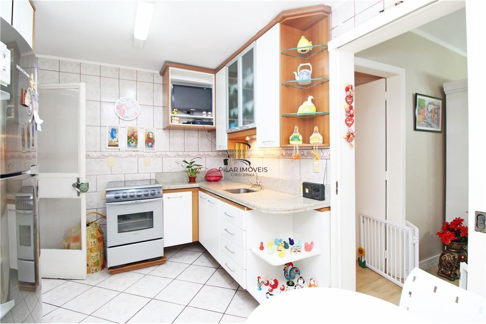 Apartamento 3 dormitórios no bairro Menino Deus