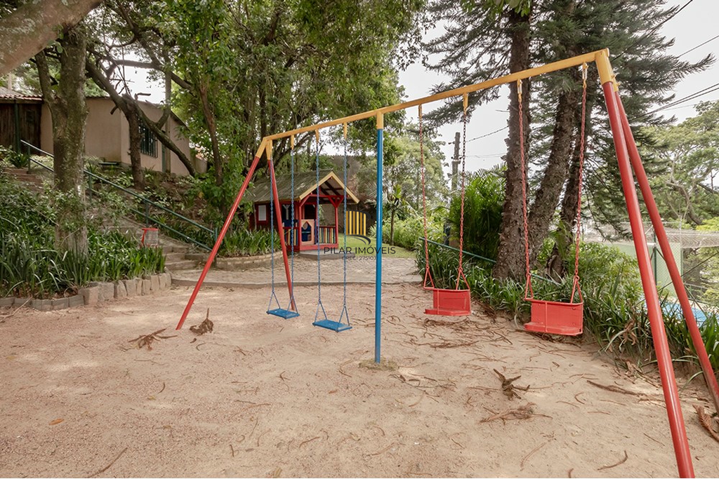 Casa de Condomínio 3 dormitórios no bairro Nonoai