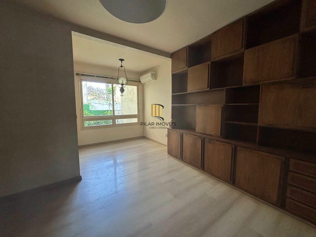 Apartamento 2 dormitórios no bairro Bom Fim