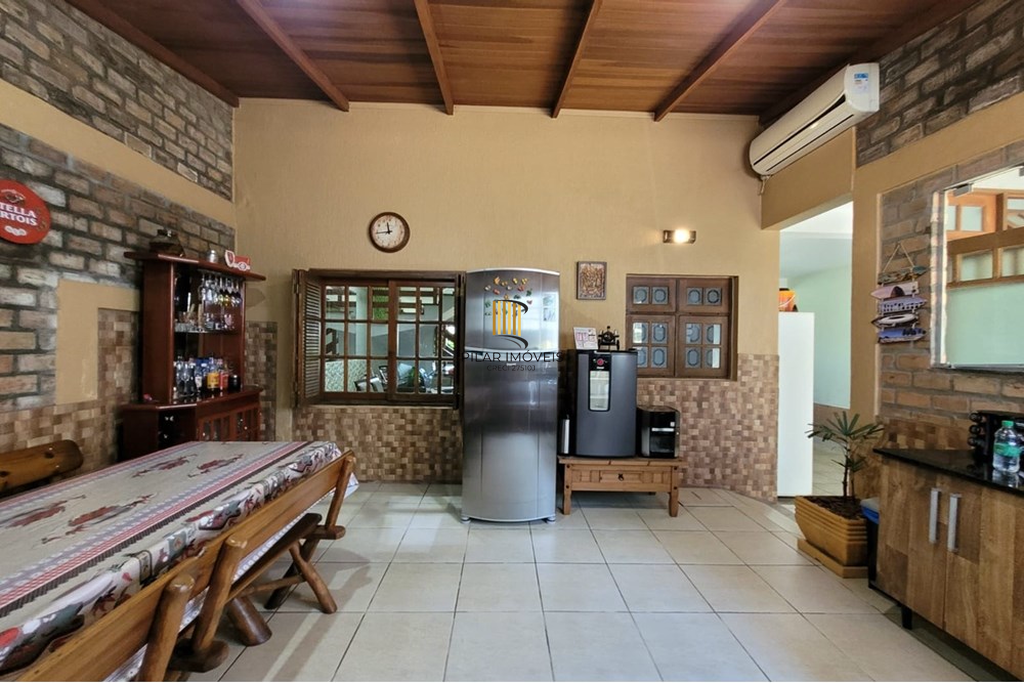 Casa 3 dormitórios no bairro Santa Isabel - Pilar Imóveis