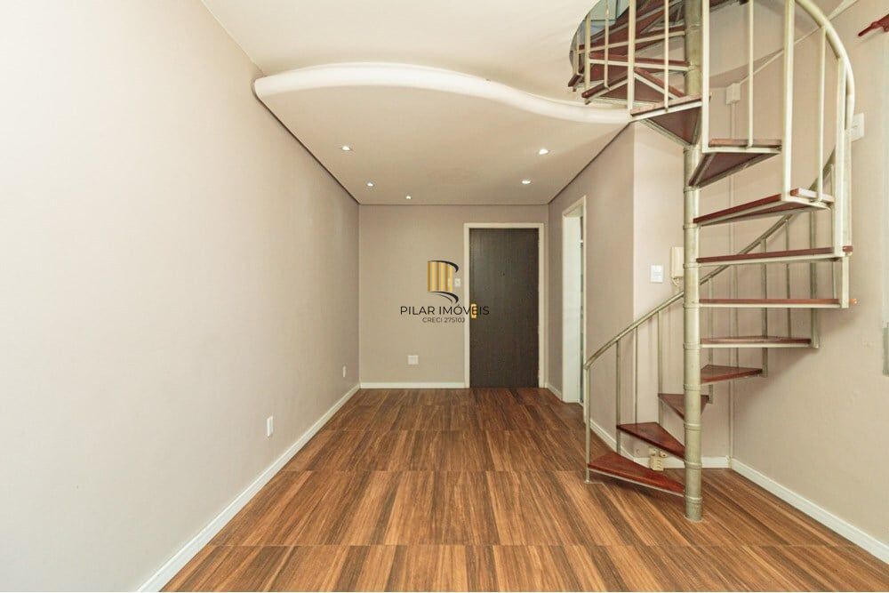 Cobertura 2 dormitórios no bairro Santana