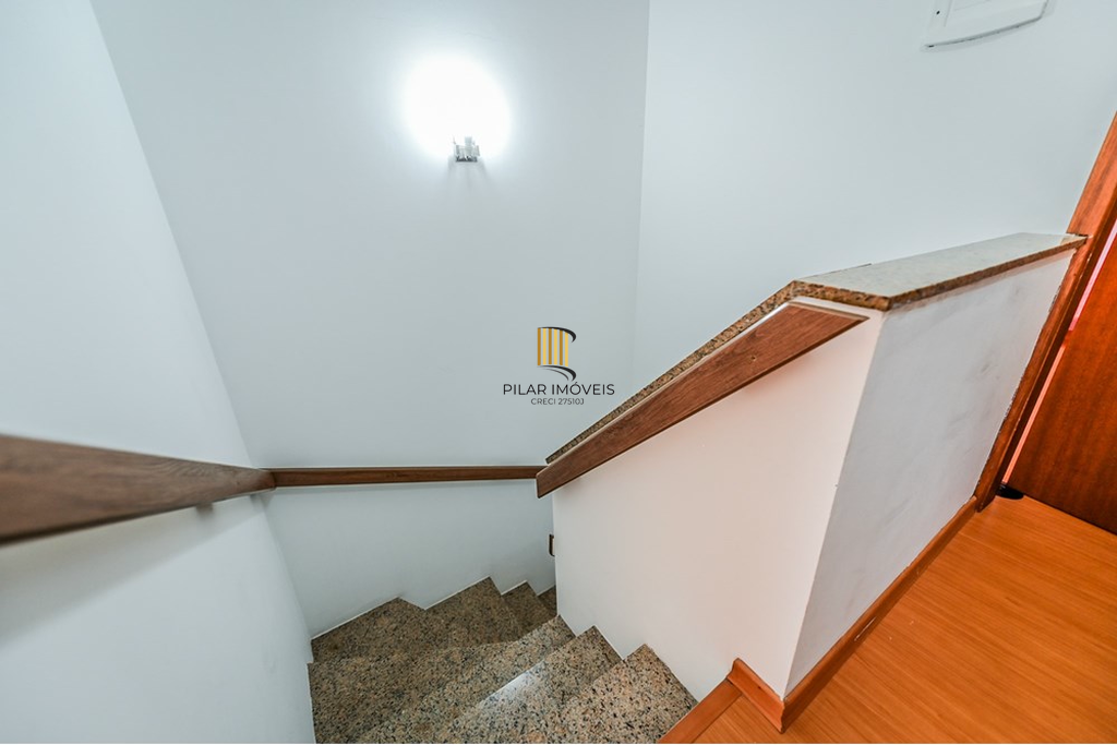 Casa de Condomínio 2 dormitórios no bairro Hípica