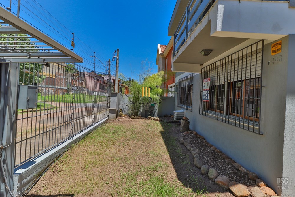 Casa 7 dormitórios no bairro Vila Ipiranga