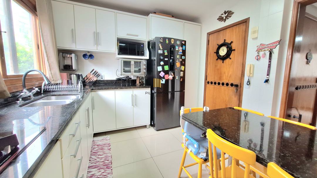 Apartamento 3 dormitórios no bairro Rio Branco