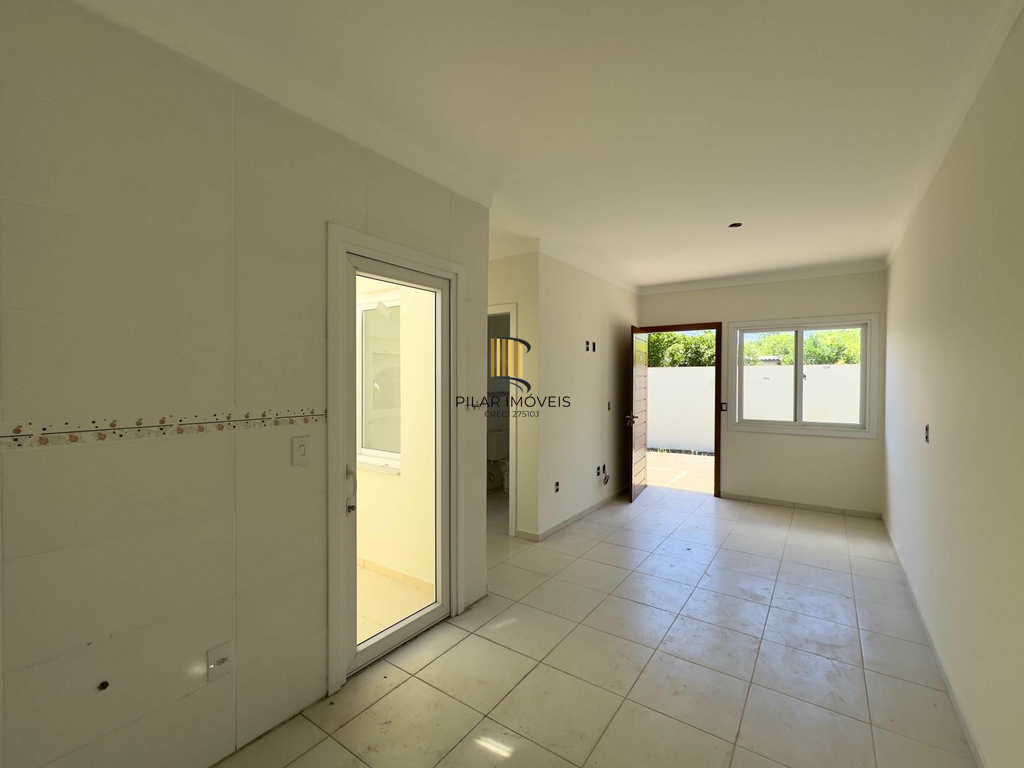 Casa de Condomínio 2 dormitórios no bairro Olaria