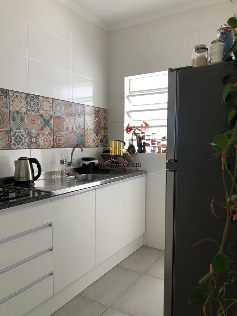 Apartamento 2 dormitórios no bairro Bom Fim