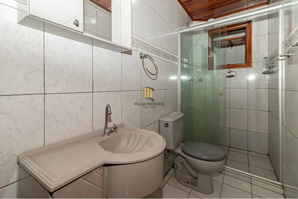 Casa 4 dormitórios no bairro Jardim Itu Sabará