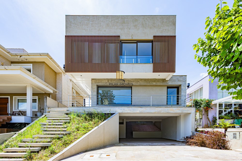 Casa de Condomínio 3 dormitórios no bairro Krahe