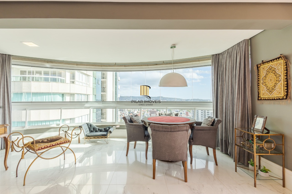 Apartamento 3 dormitórios no bairro Bela Vista