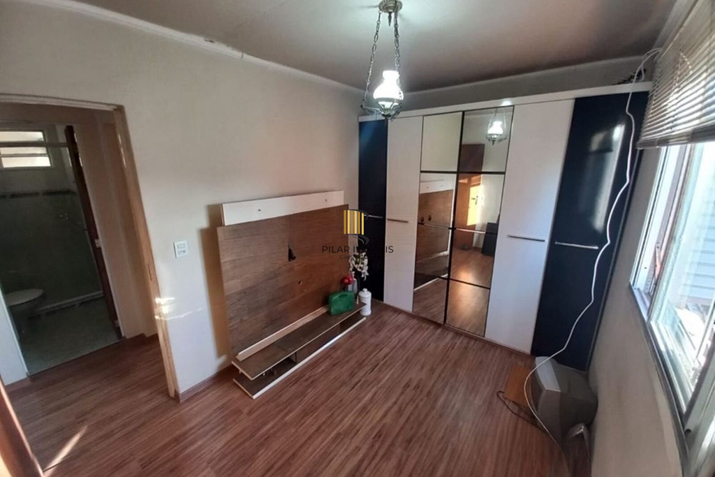 Apartamento 2 dormitórios no bairro Rubem Berta