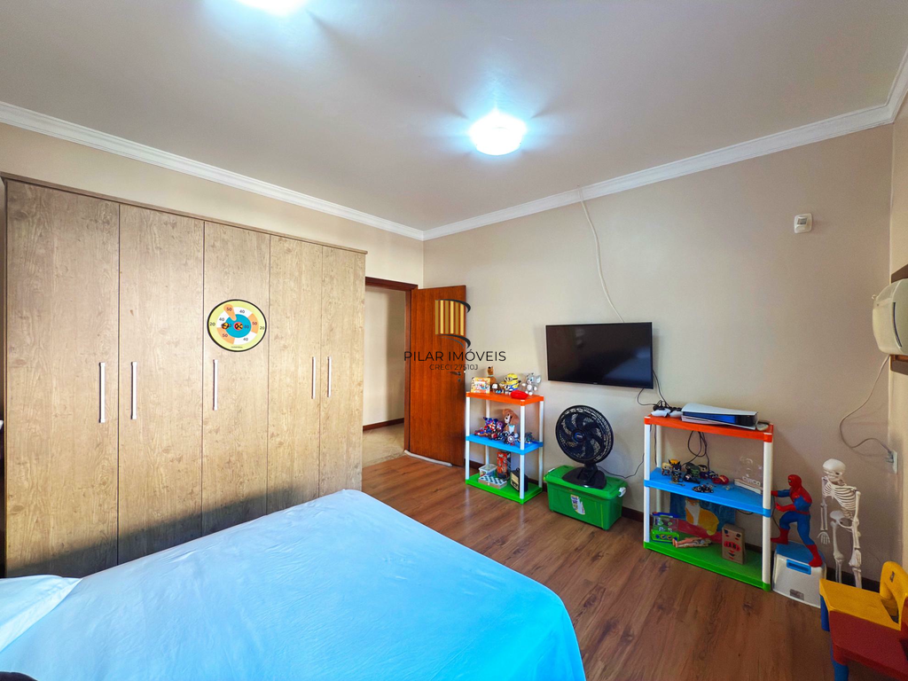 Casa 2 dormitórios no bairro Medianeira