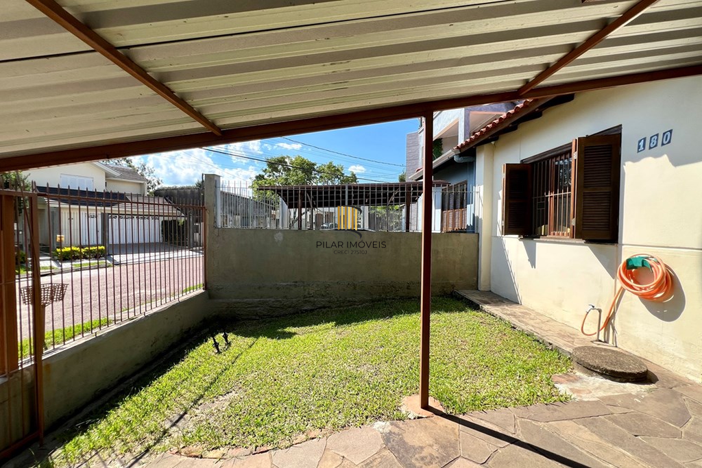 Casa 2 dormitórios no bairro Nossa Senhora das Graças