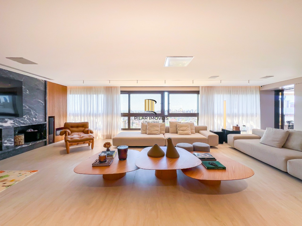 Apartamento 3 dormitórios no bairro Mont Serrat