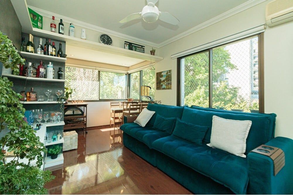 Apartamento 2 dormitórios no bairro Menino Deus