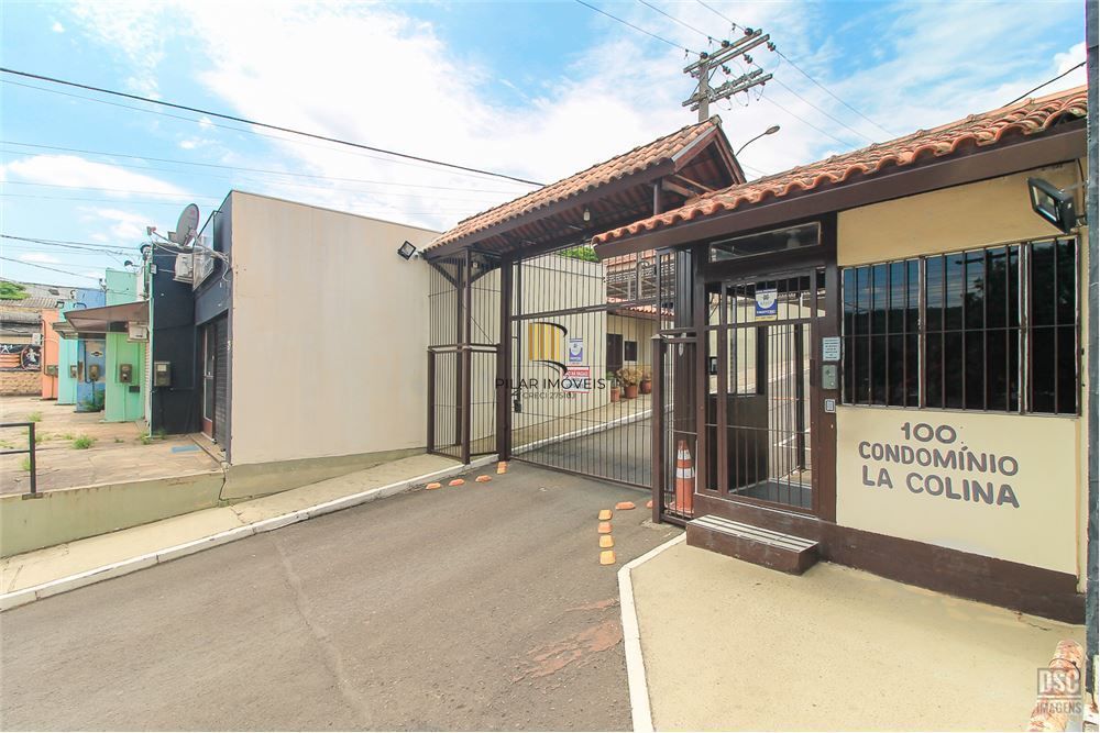 Casa de Condomínio 3 dormitórios no bairro Vila Nova