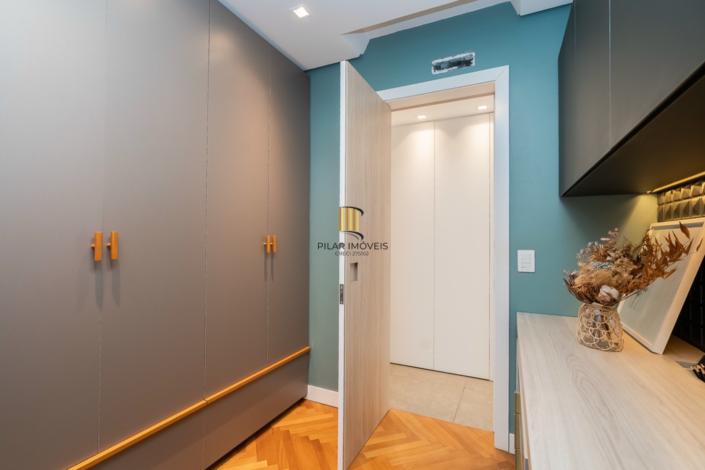 Apartamento 2 dormitórios no bairro Passo da Areia