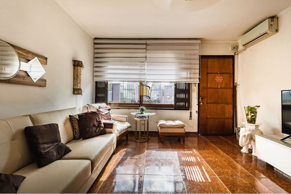 Casa 3 dormitórios no bairro São Sebastião