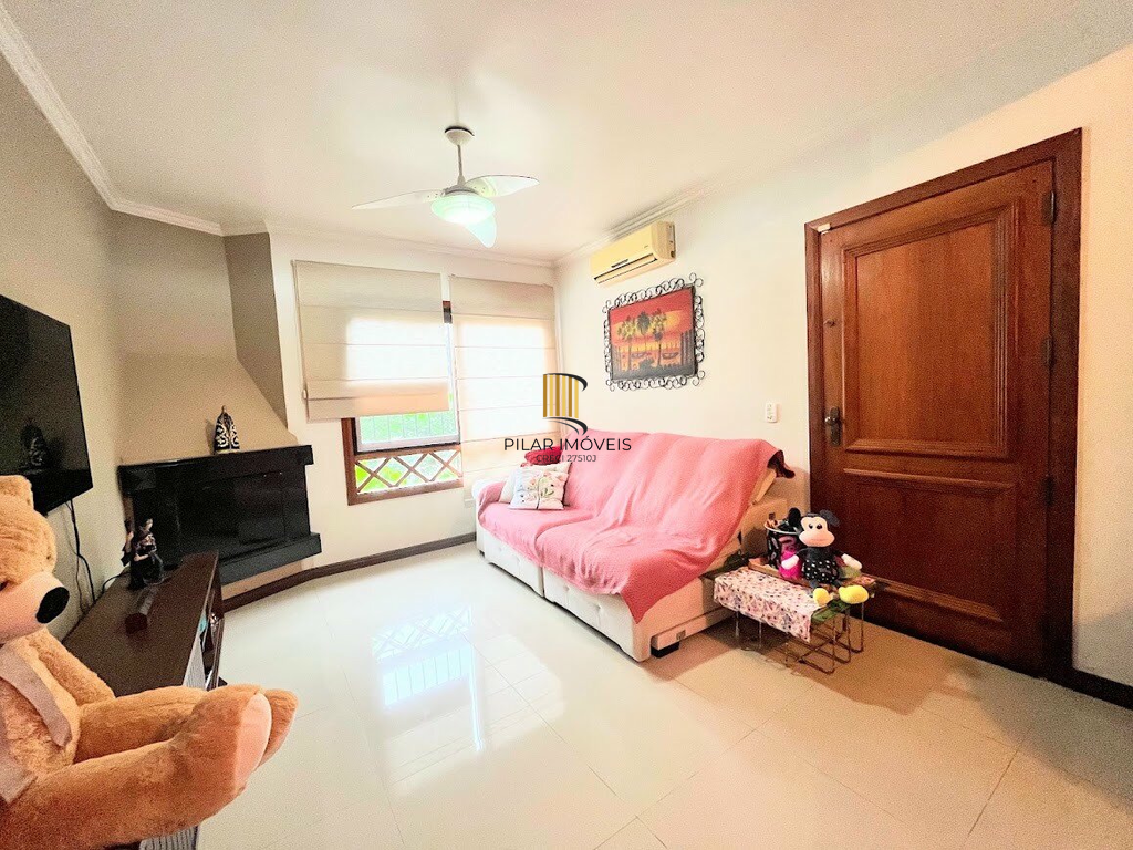 Casa 3 dormitórios no bairro Espírito Santo